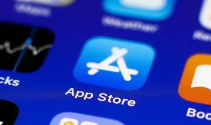 宜兴苹果手机维修分享iOS17.4离开欧盟侧载功能失效是怎么做到的 