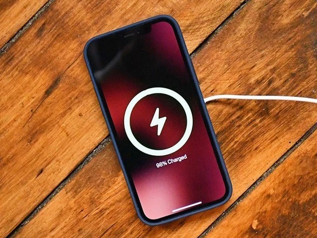 宜兴苹果手机维修分享iPhone 12可以随便充电吗 